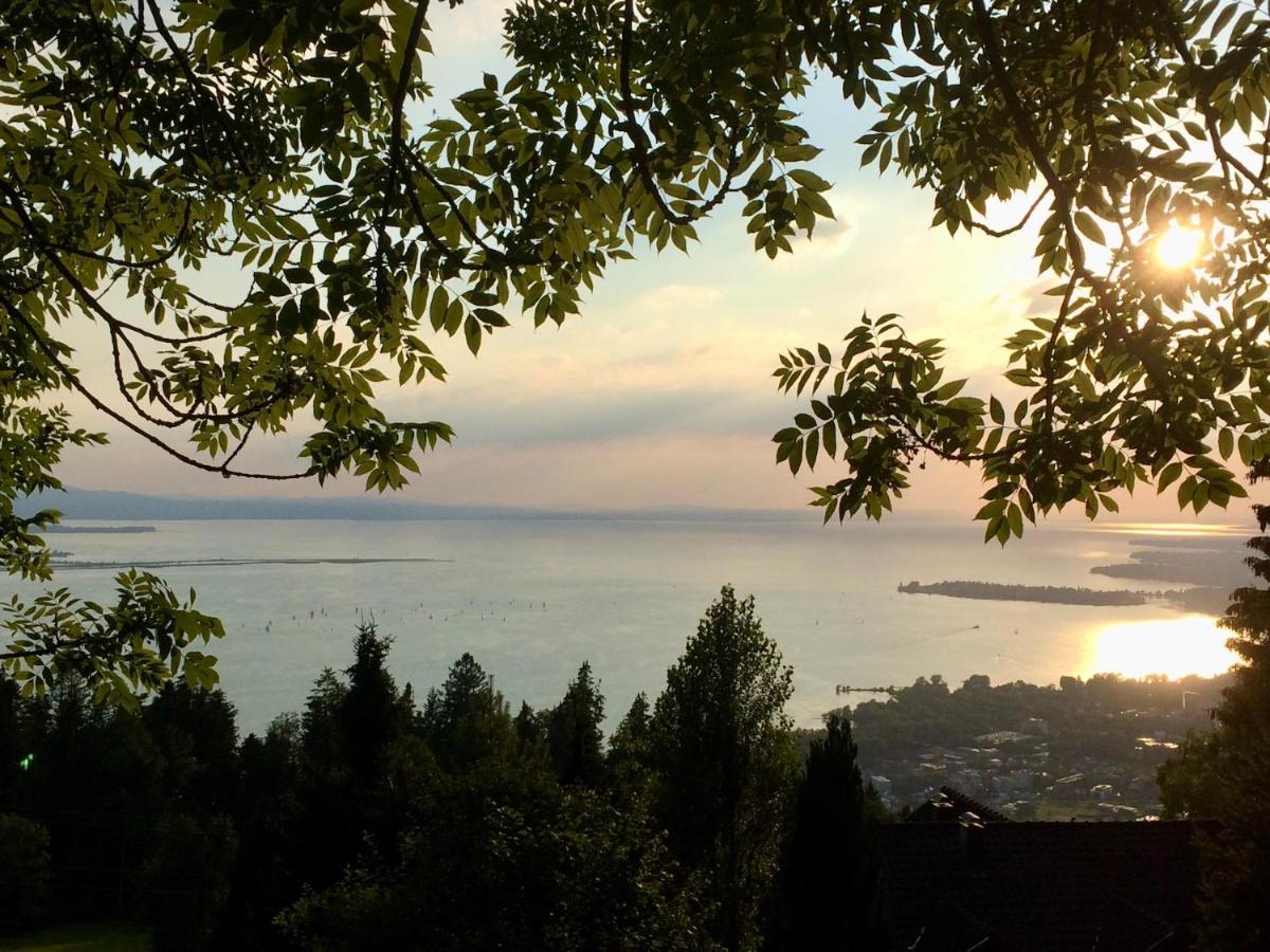 Ferienwohnung Fumi - Maisonette Im Sanierten Altbau Mit Grosser Dachterrasse Und Blick Ueber Die Insel 린다우 외부 사진