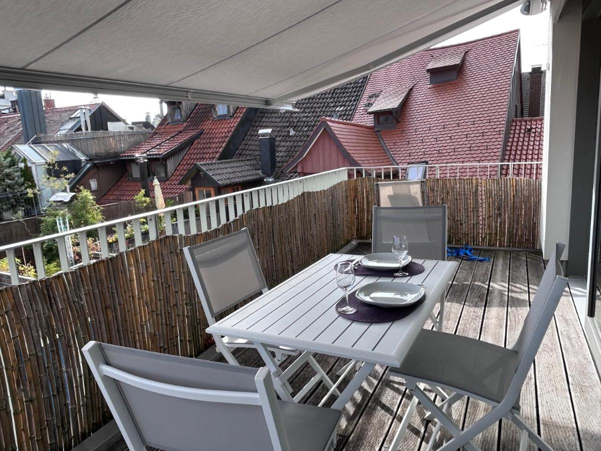 Ferienwohnung Fumi - Maisonette Im Sanierten Altbau Mit Grosser Dachterrasse Und Blick Ueber Die Insel 린다우 외부 사진