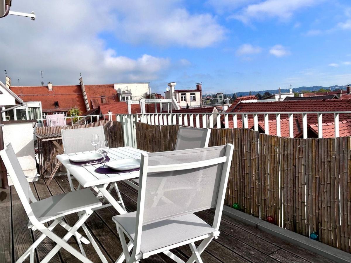 Ferienwohnung Fumi - Maisonette Im Sanierten Altbau Mit Grosser Dachterrasse Und Blick Ueber Die Insel 린다우 외부 사진