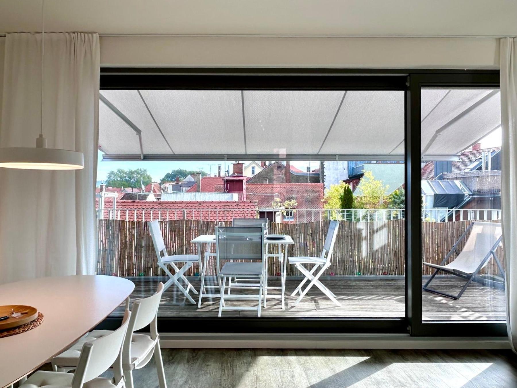 Ferienwohnung Fumi - Maisonette Im Sanierten Altbau Mit Grosser Dachterrasse Und Blick Ueber Die Insel 린다우 외부 사진